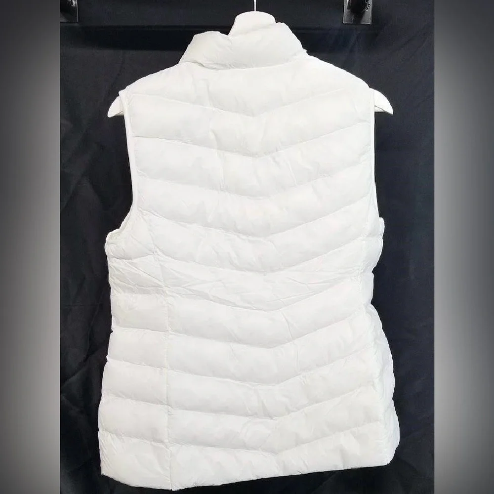 32 Degree Heat White Puffer Vest NWT - Picture 3 of 3